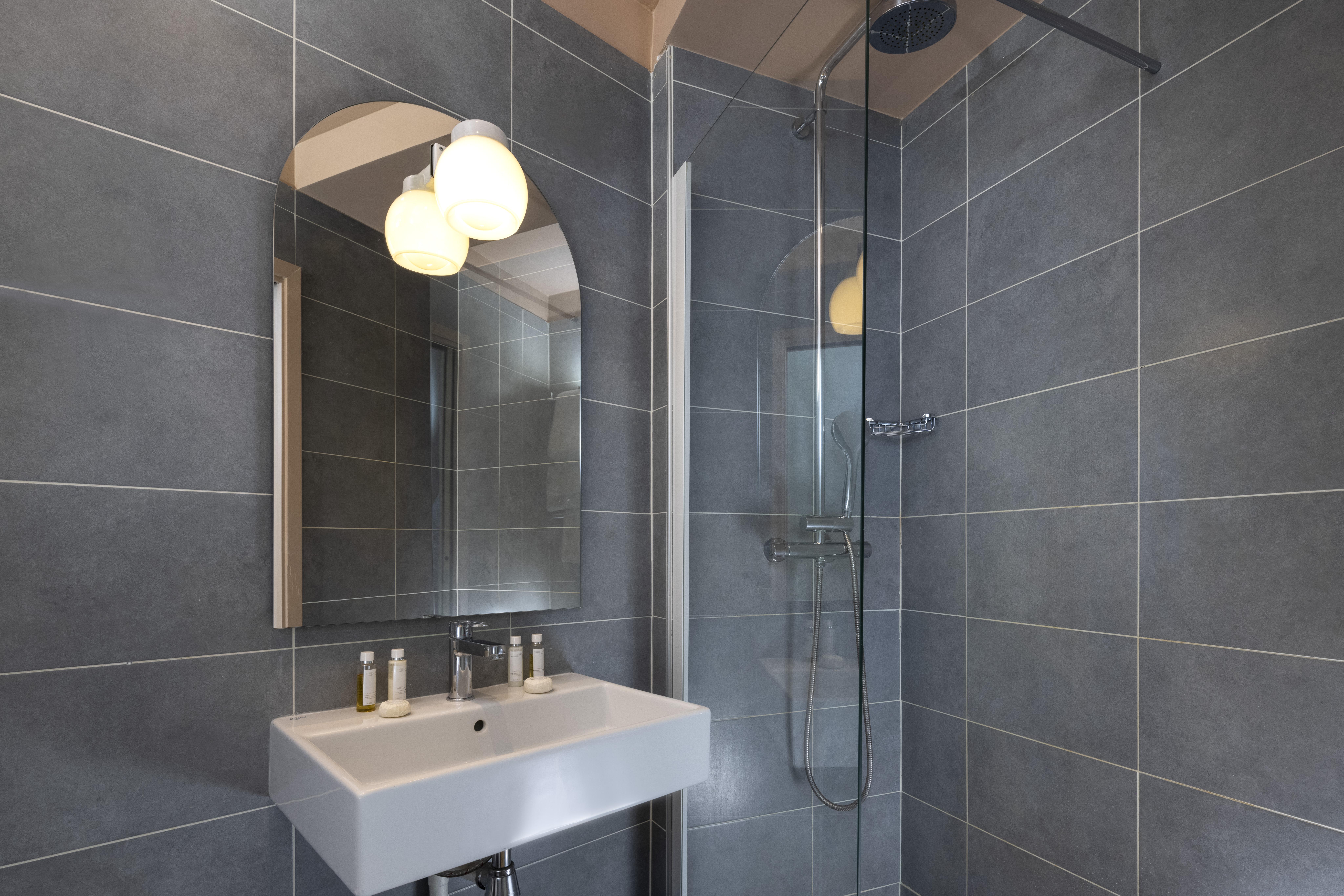Hotel Fior D'Aliza Παρίσι Εξωτερικό φωτογραφία